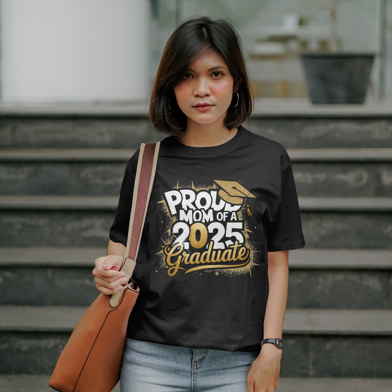2025 Graduate's Mom Shirt